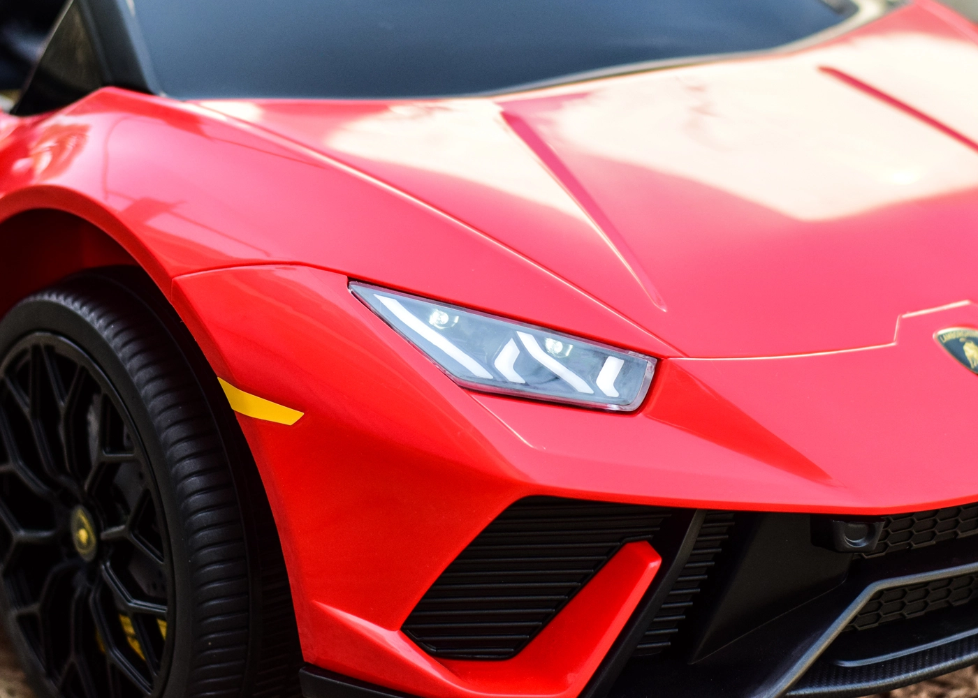 Licensed electric ride on car for children Lamborghini Huracan, 4x4, 120W, 12V, red [8]