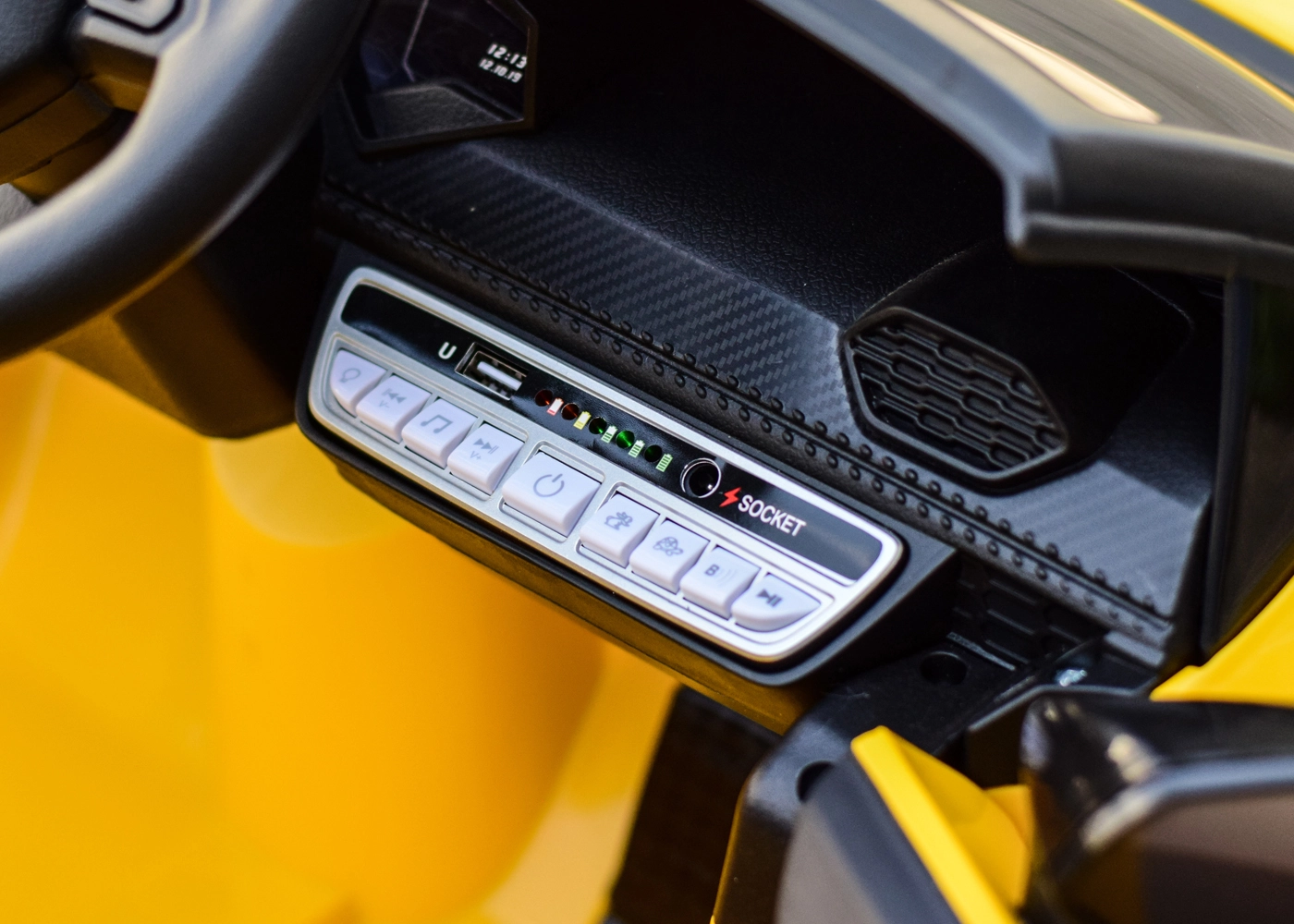 Licensed electric ride on car for children Lamborghini Huracan, 4x4, 120W, 12V, yellow [6]