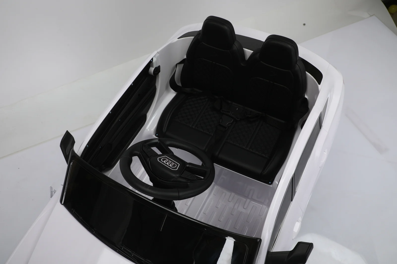 Electric licensed ride-on car for children Audi E-tron Sportback, leather seat & EVA wheels, white [22]