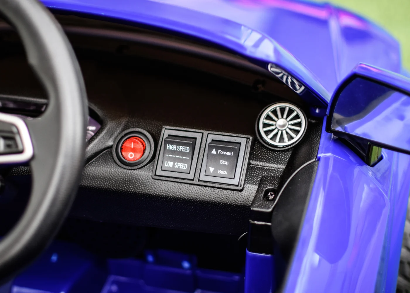 Masinuta electrica cu licenta Audi TTRS Roadster 70W 12V, cu roti moi, scaun tapitat, albastru [2]