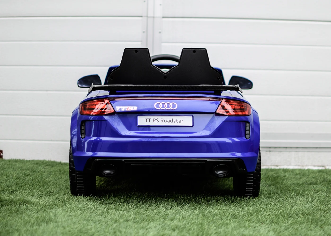 Masinuta electrica cu licenta Audi TTRS Roadster 70W 12V, cu roti moi, scaun tapitat, albastru [5]