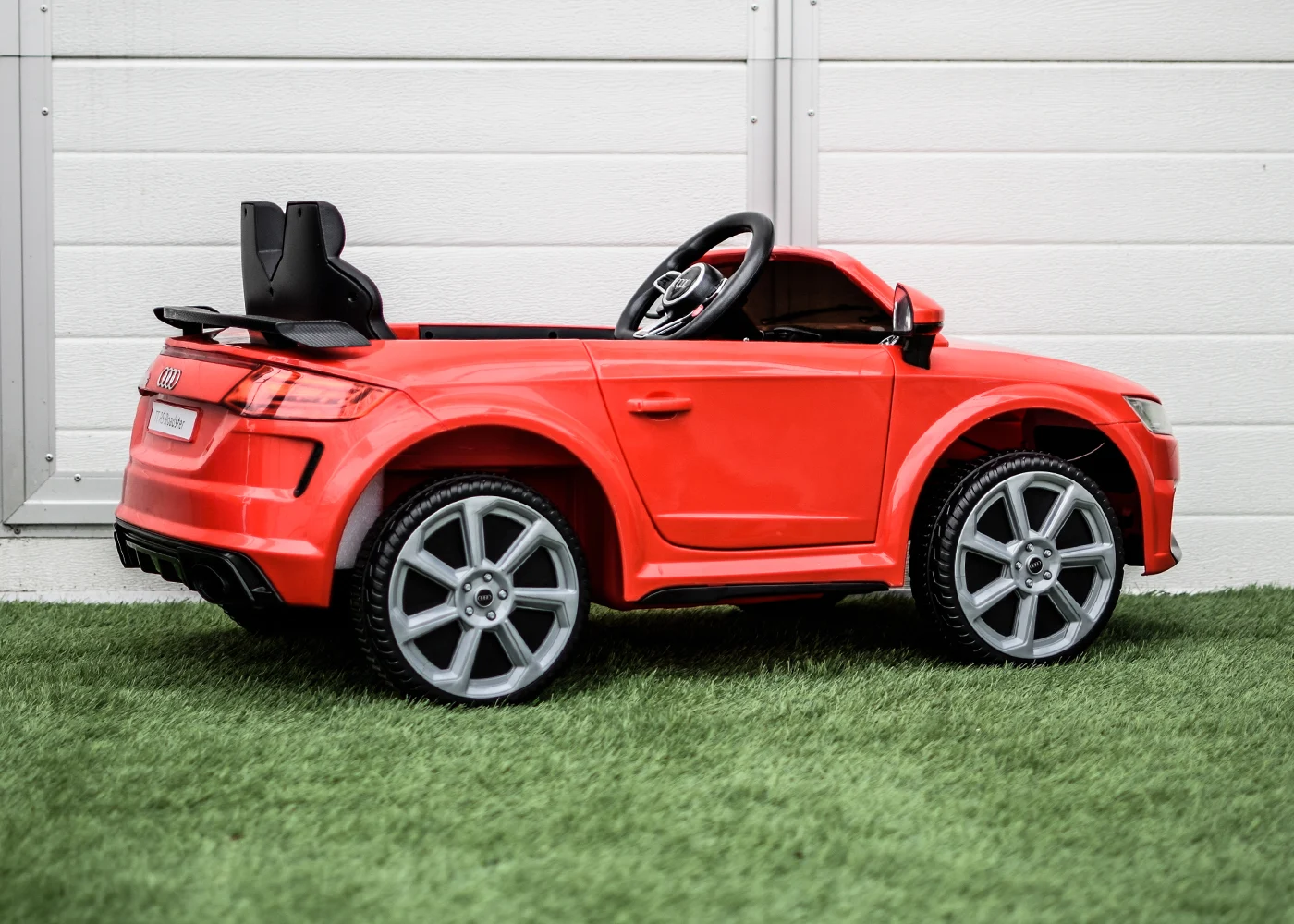 Licensed electric ride-on Audi TTRS Roadster 70W 12V, EVA wheels, leather seat, red [4]