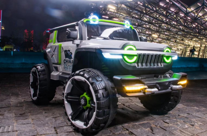 Masinuta electrica 4x4 Rampage, 140W, 12V PREMIUM, roti EVA, Gri [13]