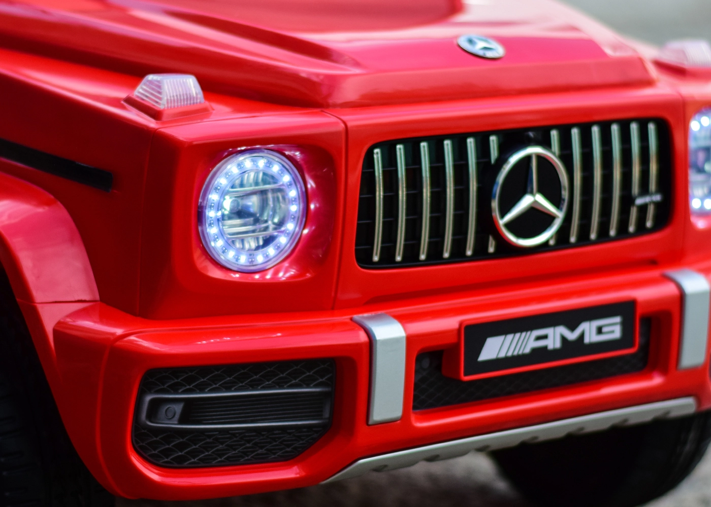 Kids electric ride-on car Mercedes G63 AMG, 60W 12V, premium, red [4]