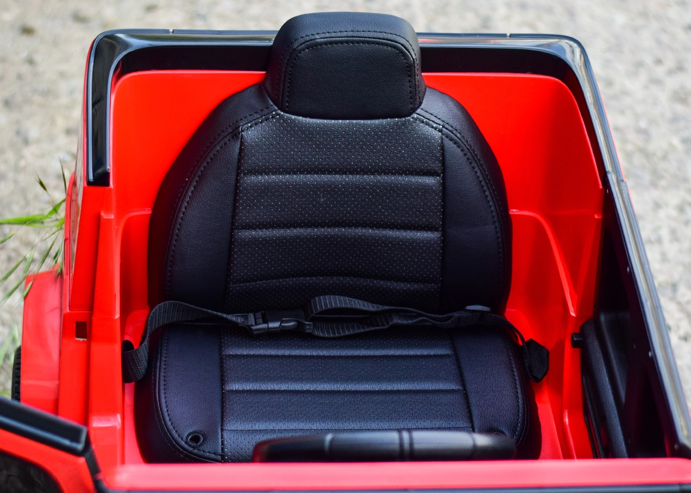 Kids electric ride-on car Mercedes G63 AMG, 60W 12V, premium, red [8]