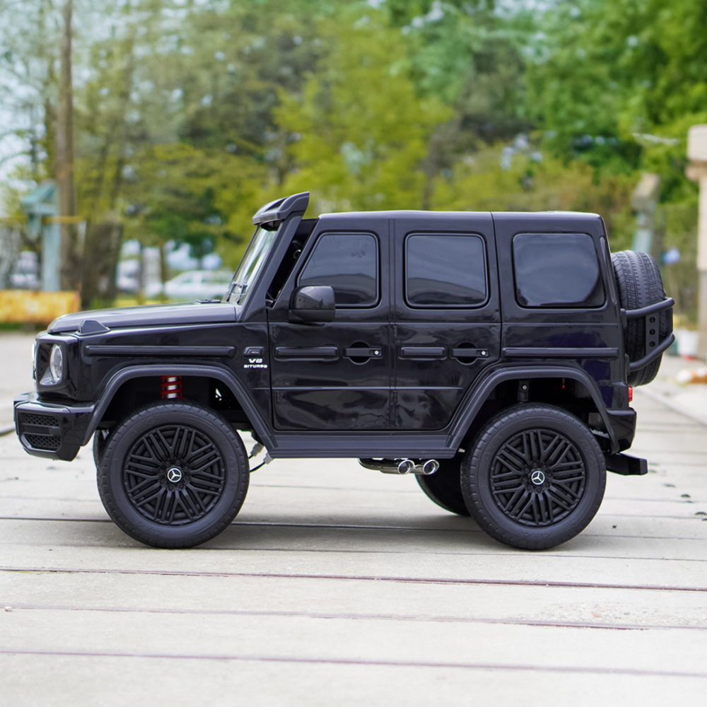 Masinuta electrica Mercedes G63, cu 2 locuri, 4x4, 800W, 24V 14Ah, MP4, neagra [4]