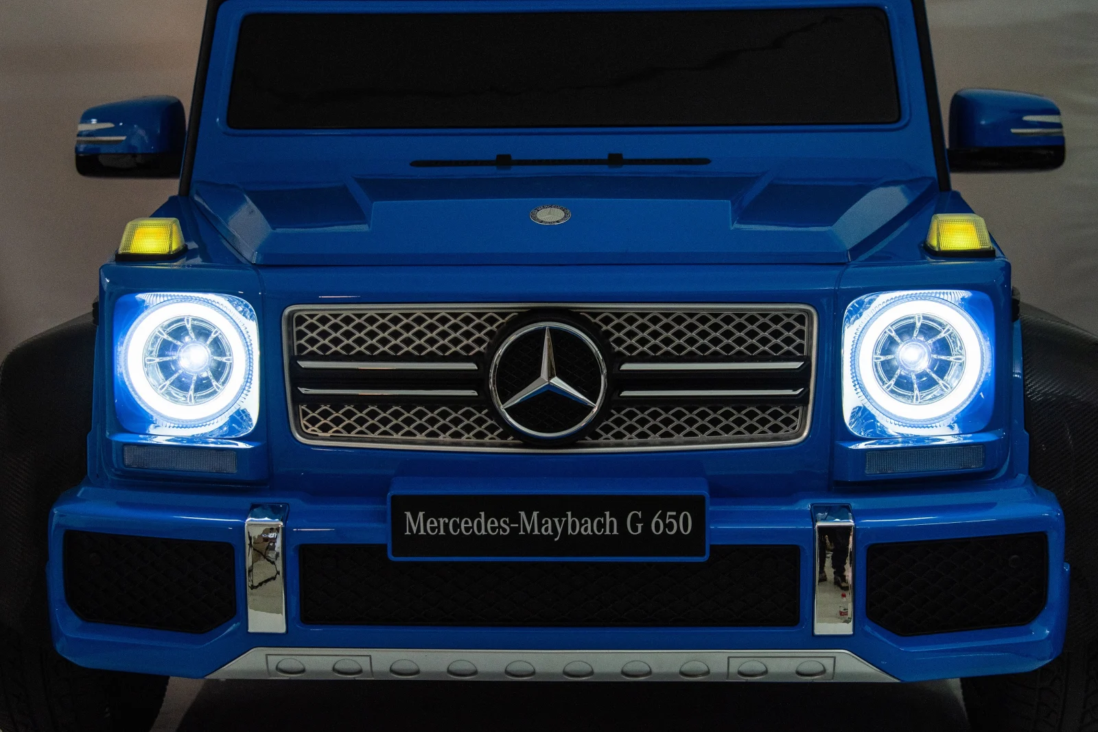 Masinuta electrica, Mercedes G650 Maybach XXL, 24V 14Ah, gonflabile, albastra [7]
