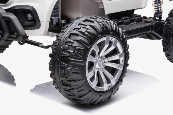 Licensed electric ride-on car Mercedes X-Class Monster Truck, 180W, 4x4, EVA wheels, white [4]