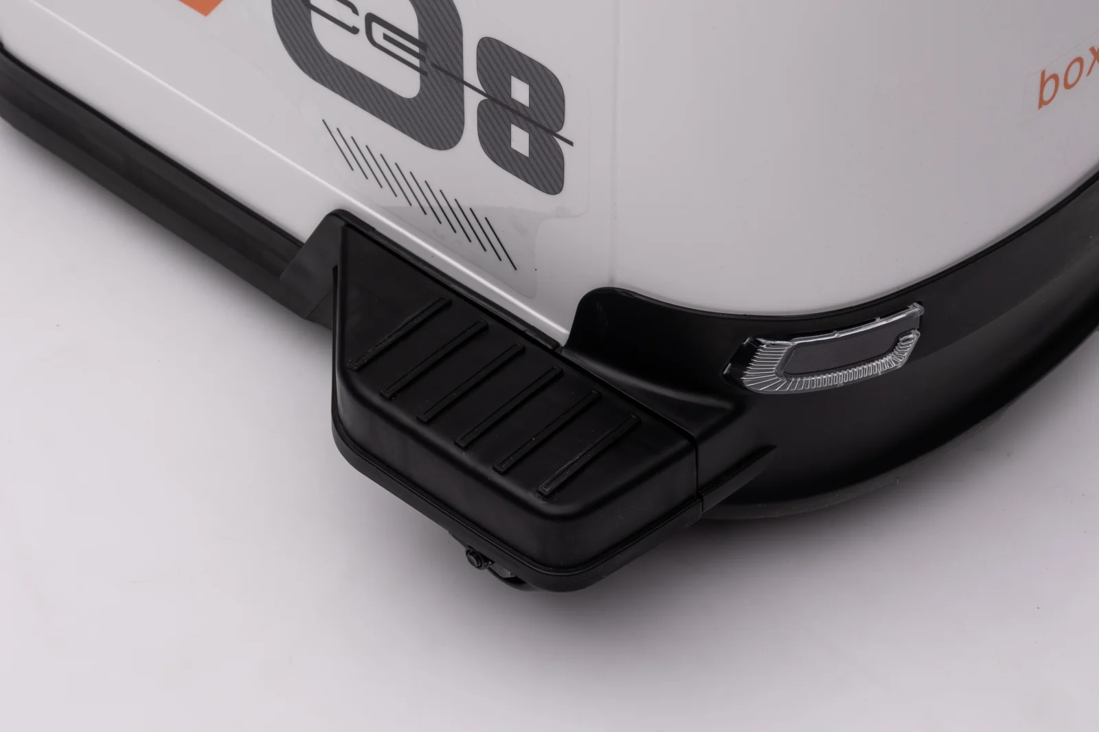 Masinuta electrica pentru copii 5-9 ani, Box-Car 360, 180W, 24V, alba [11]