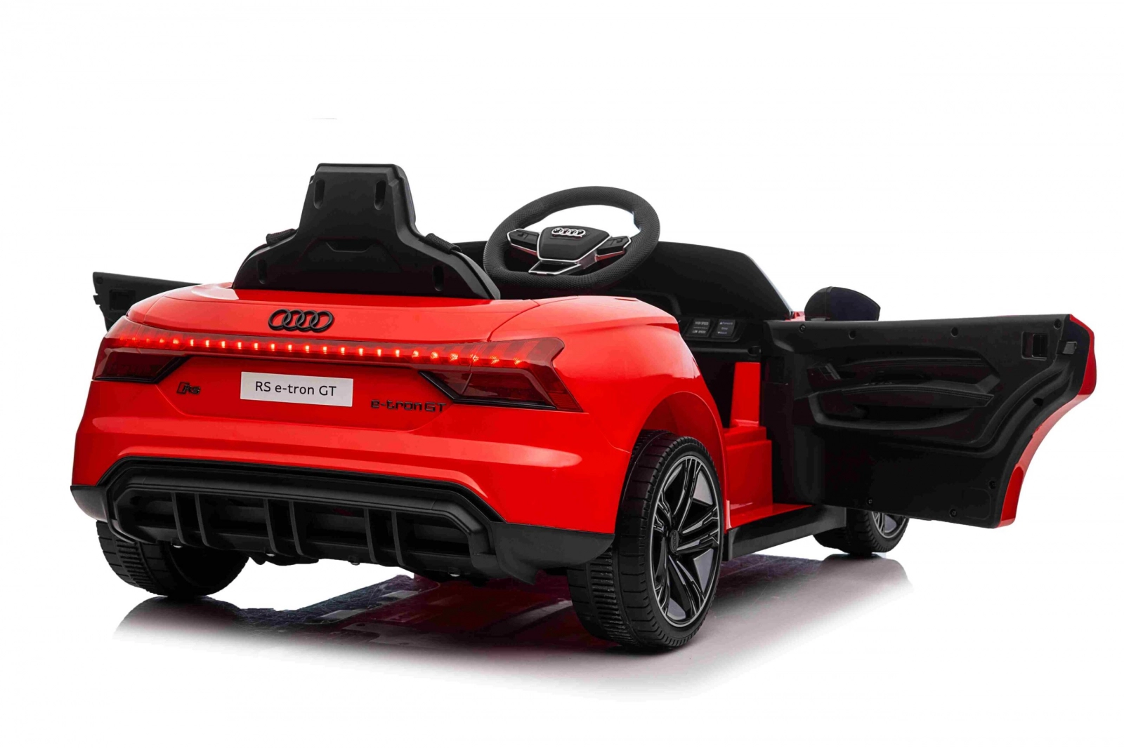 Licensed ride-on car for children Audi E-tron GT 60W 12V, red [6]