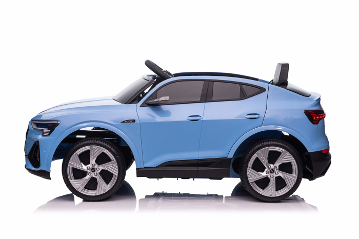Licensed electric ride-on car Audi E-tron Sportback, 4x4, 12V 140W, albastra [12]