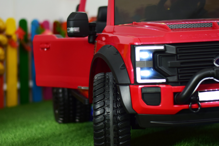 Masinuta electrica copii Ford Super Duty F450, 4x4, 180W, cu roti moi, scaun tapitat, rosie [3]