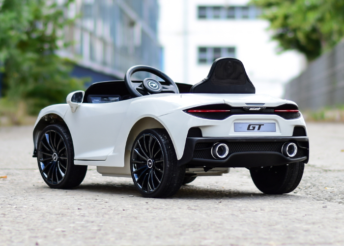 Masinuta electrica pentru copii McLaren GT 70W 12V, butterfly doors, alba [14]