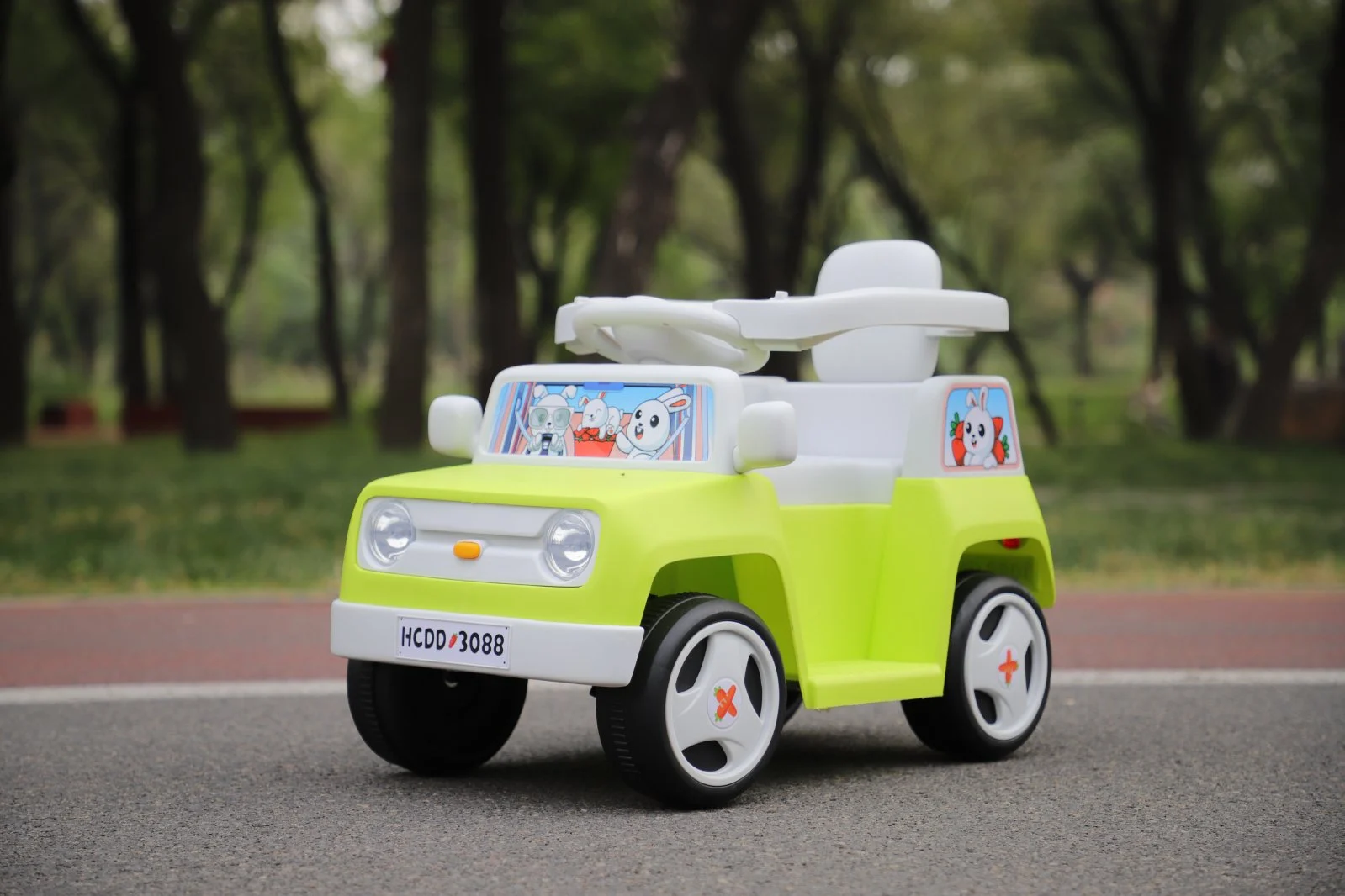 4-in-1 Ride-On Car for Kids, FunnyBunny 60W 6V, with Remote Control & Trailer, green [2]