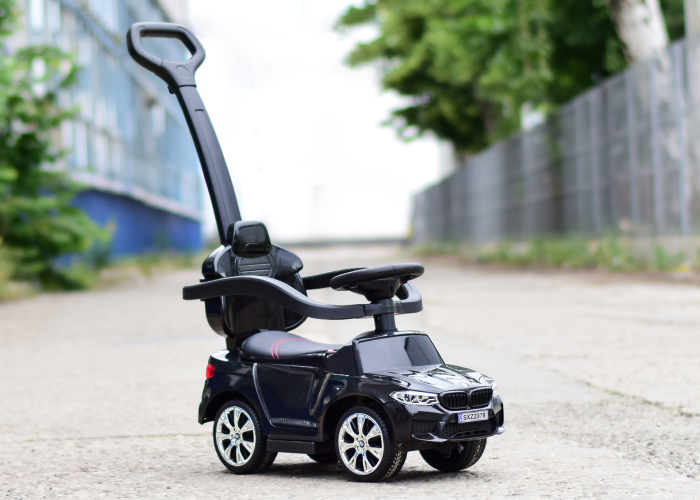 Masinuta pentru copii cu maner, 2 in 1, pentru copii, BMW, premium, neagra [2]