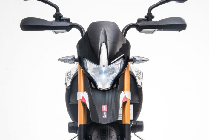 Licensed electric ride-on motorcycle, Aprilia Dorsoduro 900, 60W 12V, leather seat, black [15]