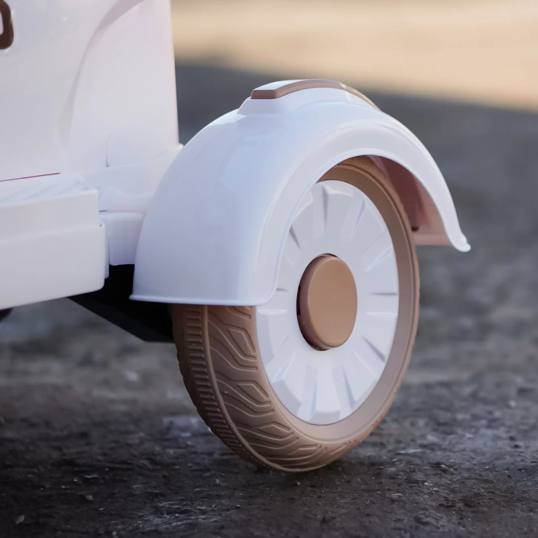 Electric Scooter for Kids , 3 Wheels, 2 Seats, Remote Control, 70W, white [7]