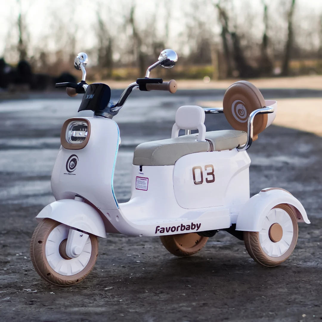 Electric Scooter for Kids , 3 Wheels, 2 Seats, Remote Control, 70W, white [4]