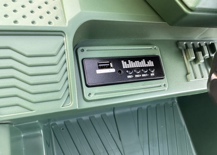 Tanc electric pentru copii, Commander, 240W, 24V, multiple functii, verde camuflaj [14]