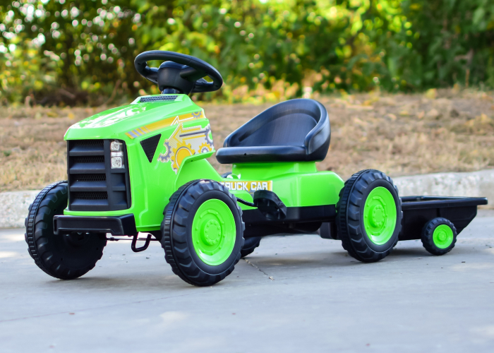 Ride on tractor with pedals for children 3-8 years, model G206, green [2]