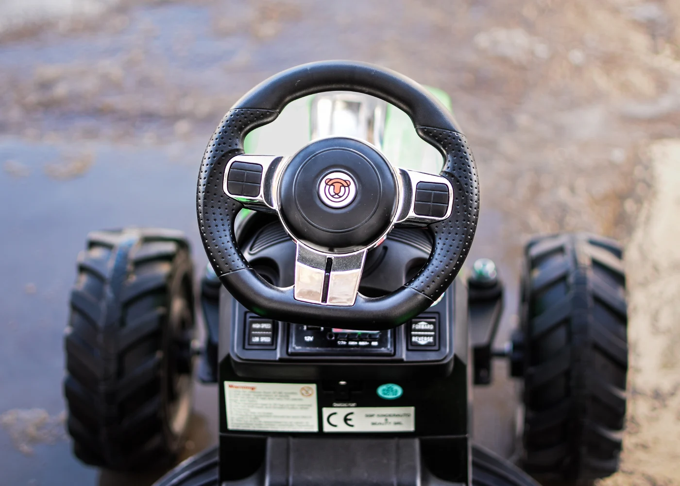 Electric ride-on tractor 720-T, 110W, 24V, with trailer, EVA wheels, leather seat, green [5]