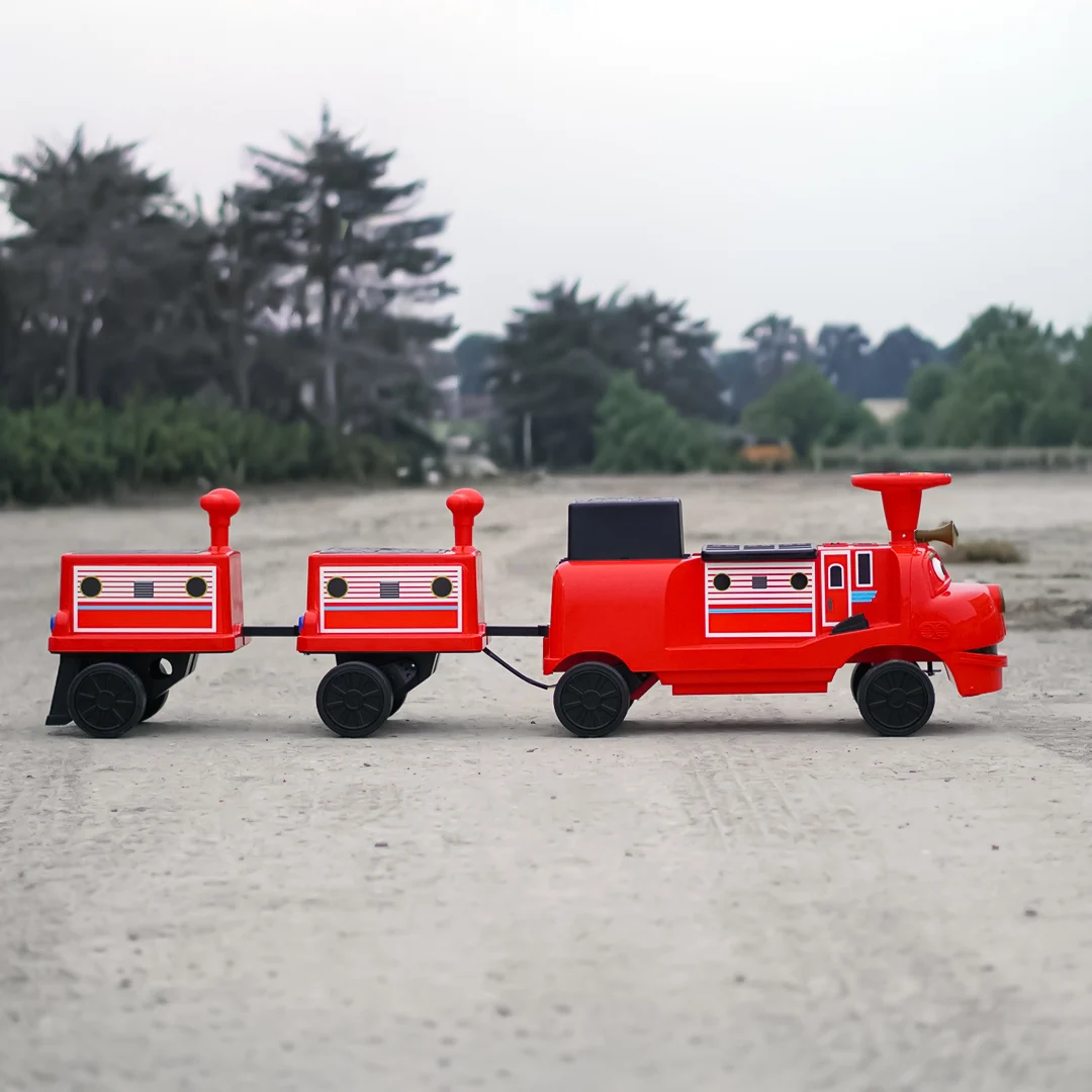 Trenulet copii CHUGGINGTON cu 2 vagoane extra, 4 locuri, 180W, 12V 7Ah roti moi, rosu [6]