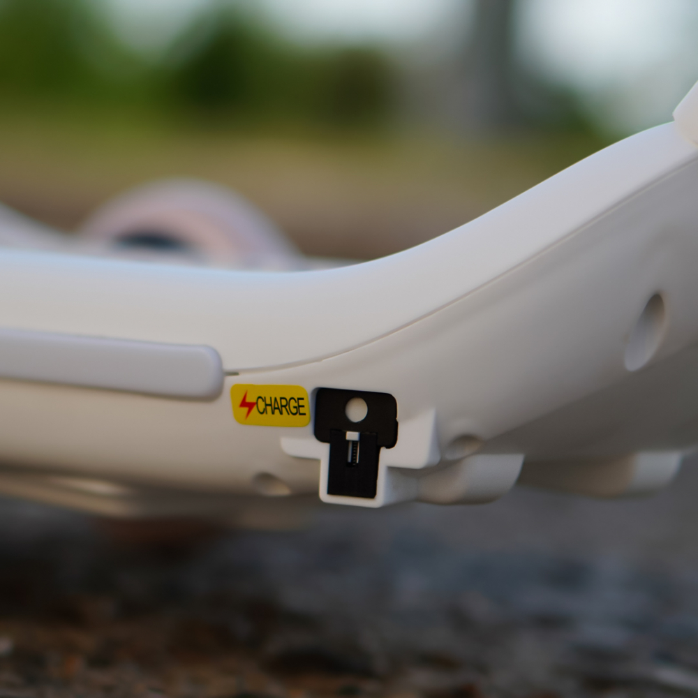 Electric scooter with lights for children, 3 wheels, stable, Aquamist, 30W, 6V 4.5Ah, white [15]