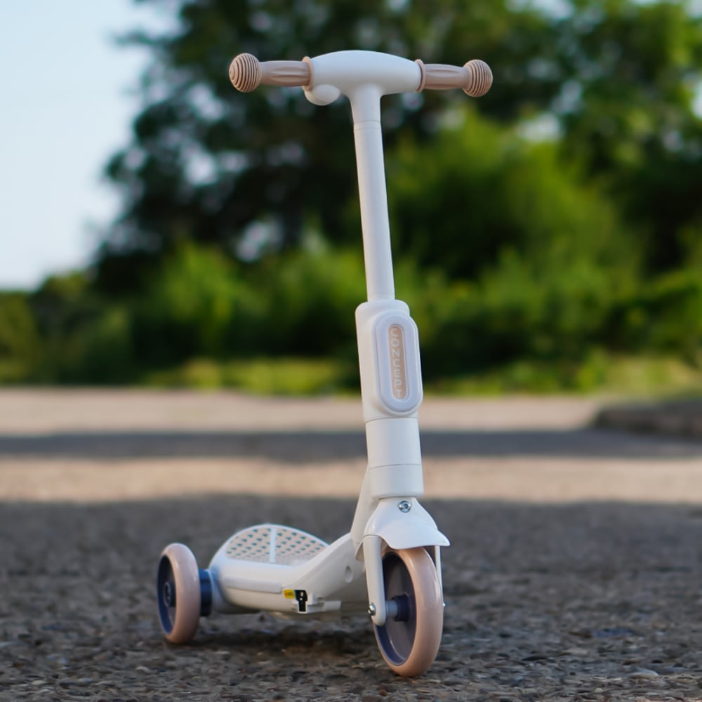 Electric scooter with lights for children, 3 wheels, stable, Aquamist, 30W, 6V 4.5Ah, white [11]