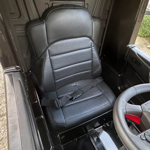 Camion electric copii Mercedes ACTROS, 4x4 180W, 12V, PREMIUM, negru [12]