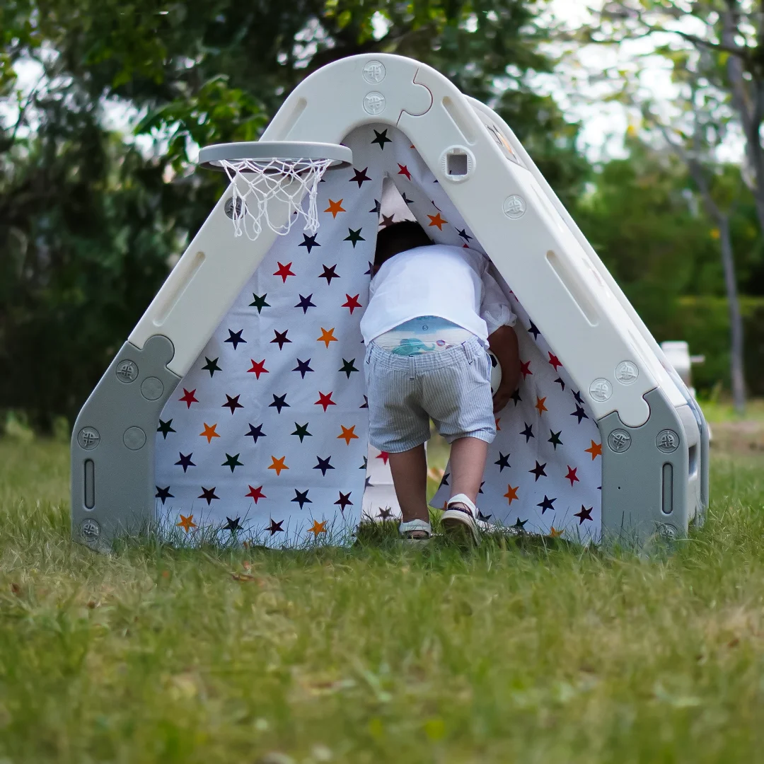 6-in-1 Play Tent for children 3-6 years: Basketball Hoop, Soccer Goal, Climbing Wall, Drawing Board, Includes Balls [10]