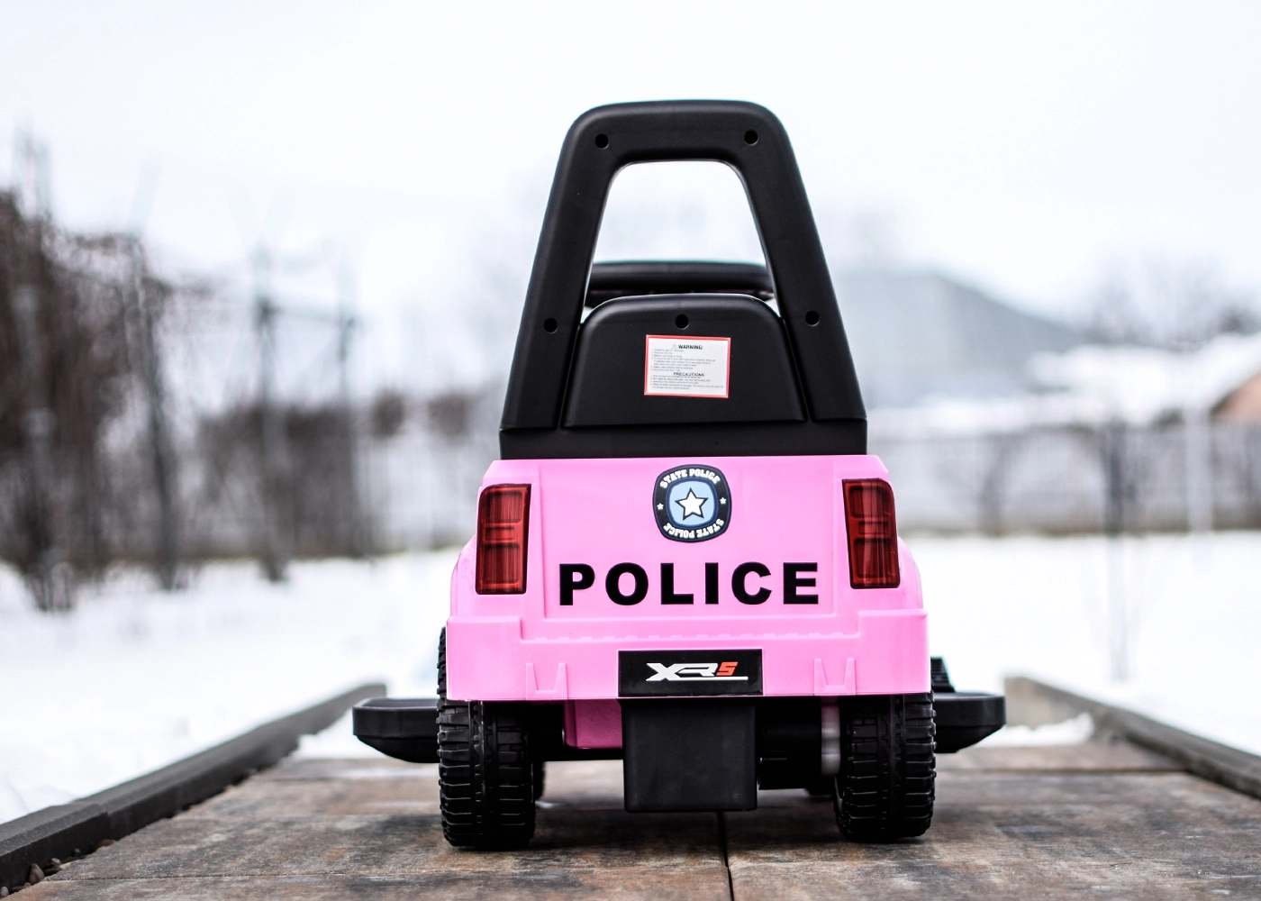 Children's ride on police car, 30W 6V, with megaphone and music player, pink color [2]
