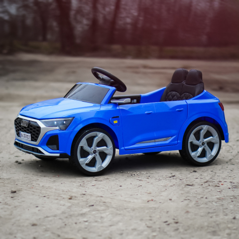 Masinuta electrica copii, Audi SQ8, 70W, 12V, roti moi EVA si scaun tapitat cu piele ecologica, albastra [6]