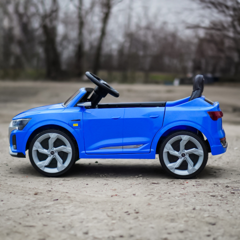 Masinuta electrica copii, Audi SQ8, 70W, 12V, roti moi EVA si scaun tapitat cu piele ecologica, albastra [7]