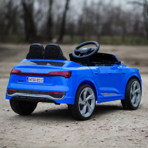 Masinuta electrica copii, Audi SQ8, 70W, 12V, roti moi EVA si scaun tapitat cu piele ecologica, albastra [11]