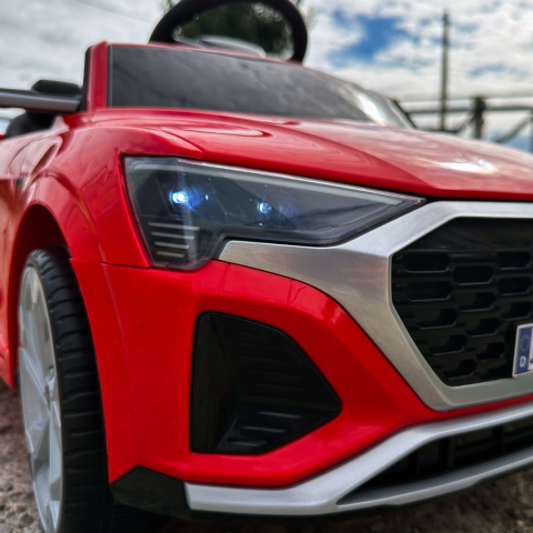Licensed electric ride-on car for children Audi SQ8, remote control included, 70W, 12V, standard, red [16]