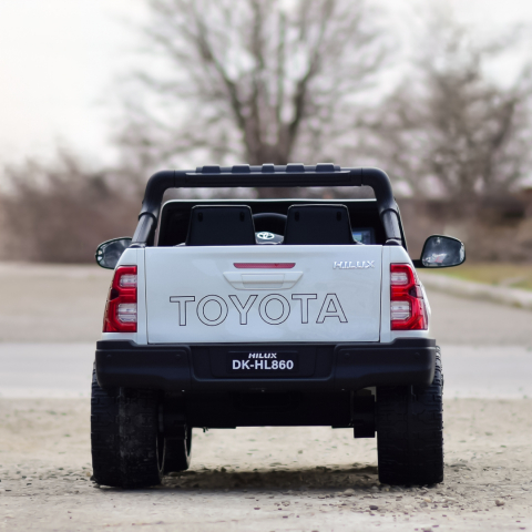 Licensed ride-on car Toyota Hilux 2020, 4x4 180W 12V 14Ah, premium, white [8]
