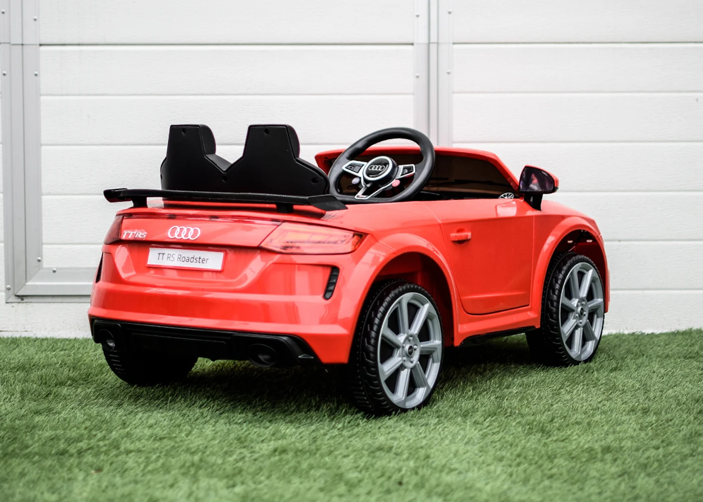 Licensed electric ride-on Audi TTRS Roadster 70W 12V, EVA wheels, leather seat, red [8]