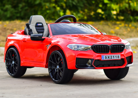 Masinuta electrica cu licenta Bmw M5 Competition, 24V, 500W cu scaun tapitat, editie drift, rosie [10]
