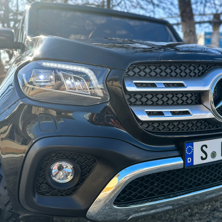 Licensed ride-on car for children Mercedes X-Class, 4x4, 180W, 12V-14Ah, Deluxe, Mp4, black [19]