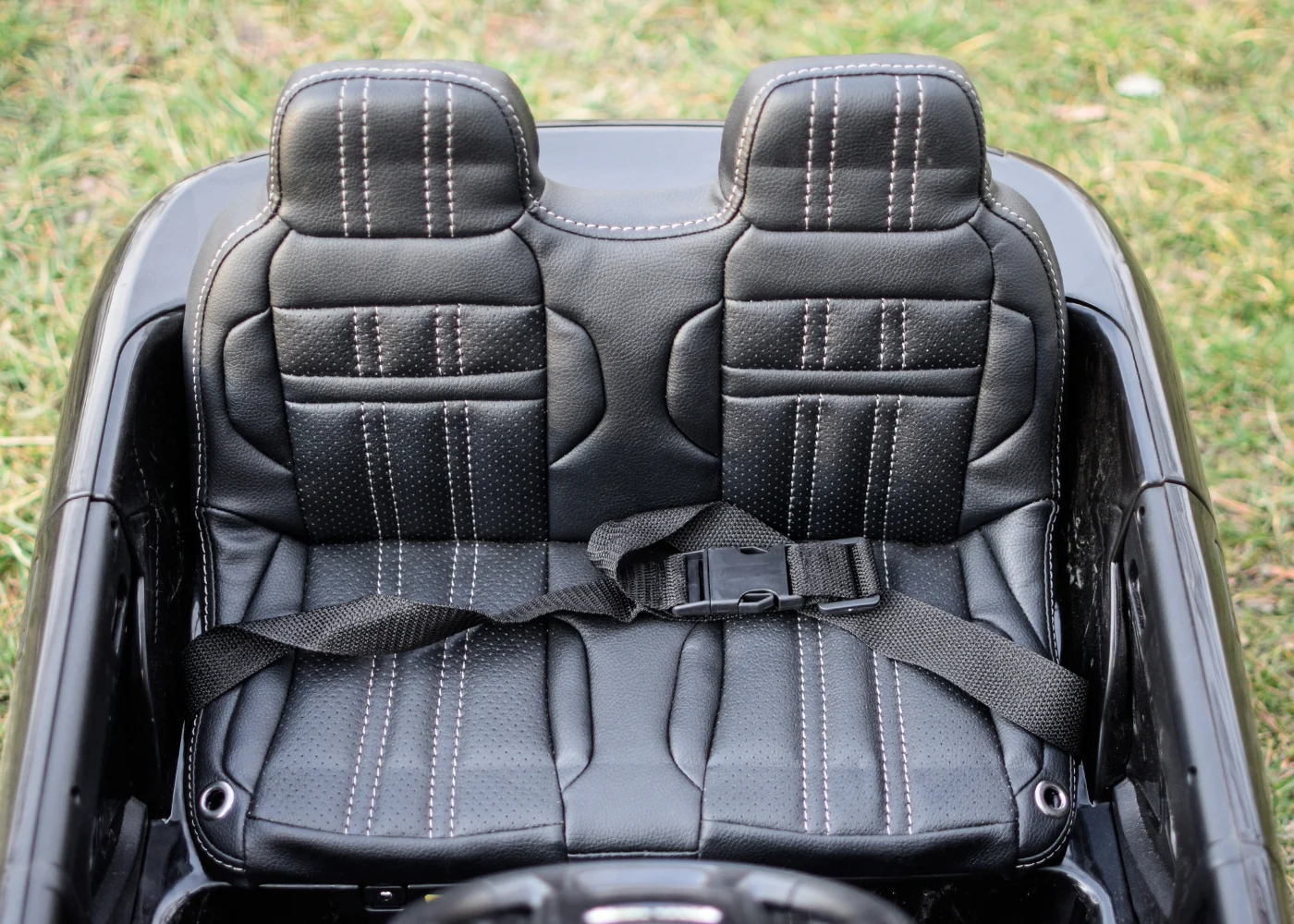 Licensed electric ride-on car for children Range Rover, 4x4, 140W, 12V, Premium, black [1]