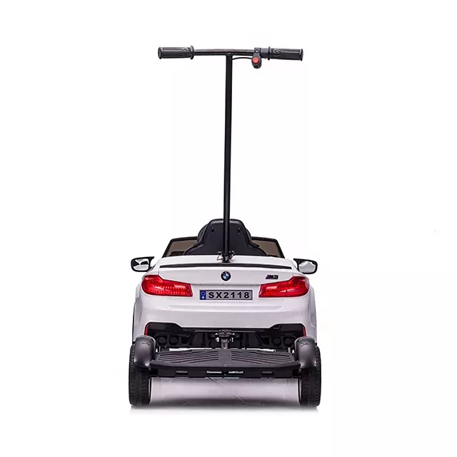 Masinuta electrica pentru copii + hoverboard, BMW M5 Competition 24V 14Ah premium, alb [19]