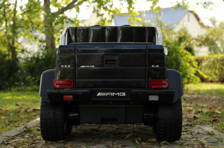 Masinuta electrica pentru copii Mercedes G63, 6x6, putere 270W, echipare DELUXE, Negru [4]