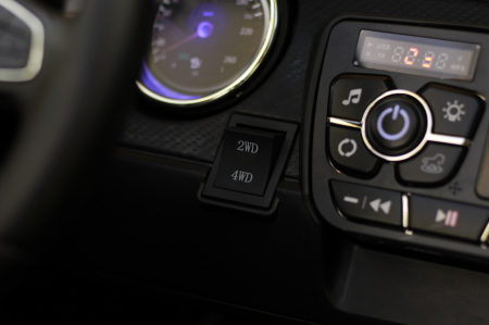 Masinuta electrica pentru copii Mercedes X-Class, 4x4, 180W, PREMIUM, negru [17]