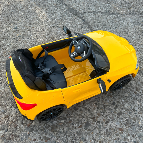 Masinuta electrica pentru copii, Bmw M4, 90W putere, baterie 12V 7Ah, roti EVA, scaun tapitat, galben [14]