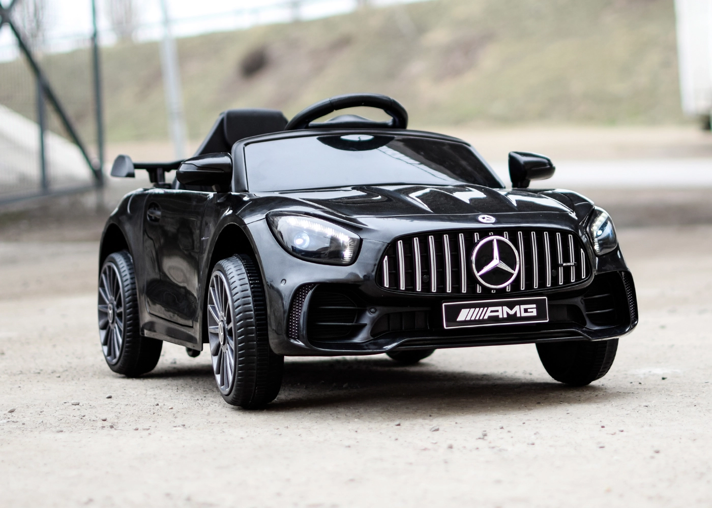 Masinuta electrica pentru copii cu licenta Mercedes-Benz AMG GT-R, 50W 12V, culoare Negru [18]