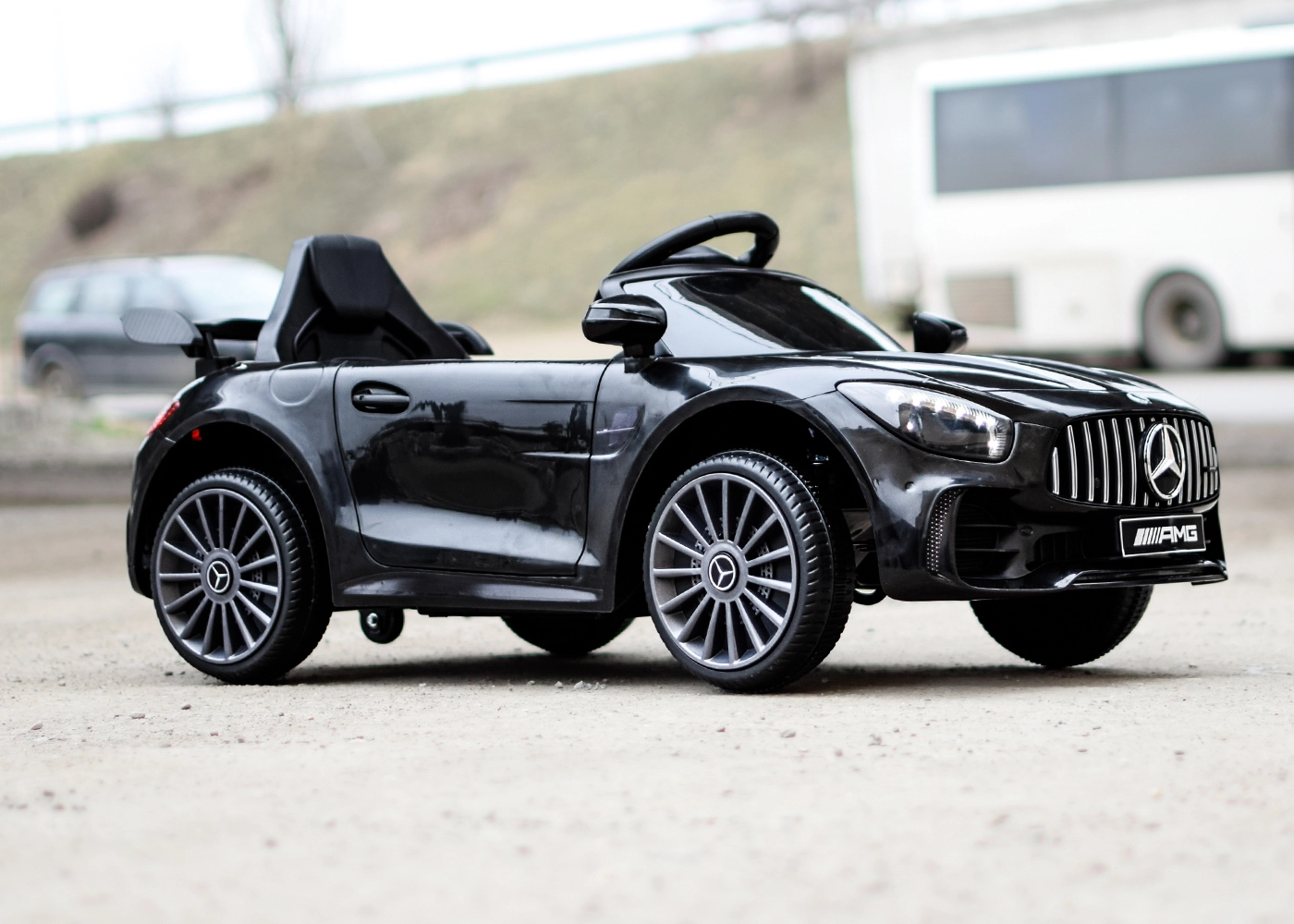 Masinuta electrica pentru copii cu licenta Mercedes-Benz AMG GT-R, 50W 12V, culoare Negru [17]