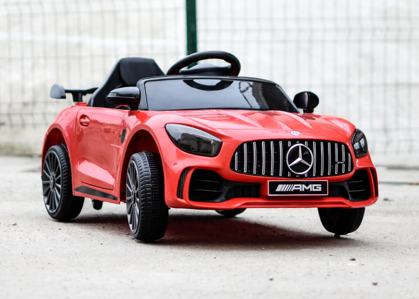 Masinuta electrica pentru copii cu licenta Mercedes-Benz AMG GT-R, 50W 12V, rosie [16]