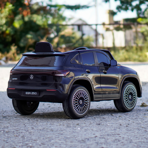 Licensed ride-on car for children Mercedes EQA, 4x4, 140W 12V premium, black [4]