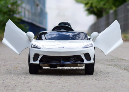 Masinuta electrica pentru copii McLaren GT 70W 12V, butterfly doors, alba [10]