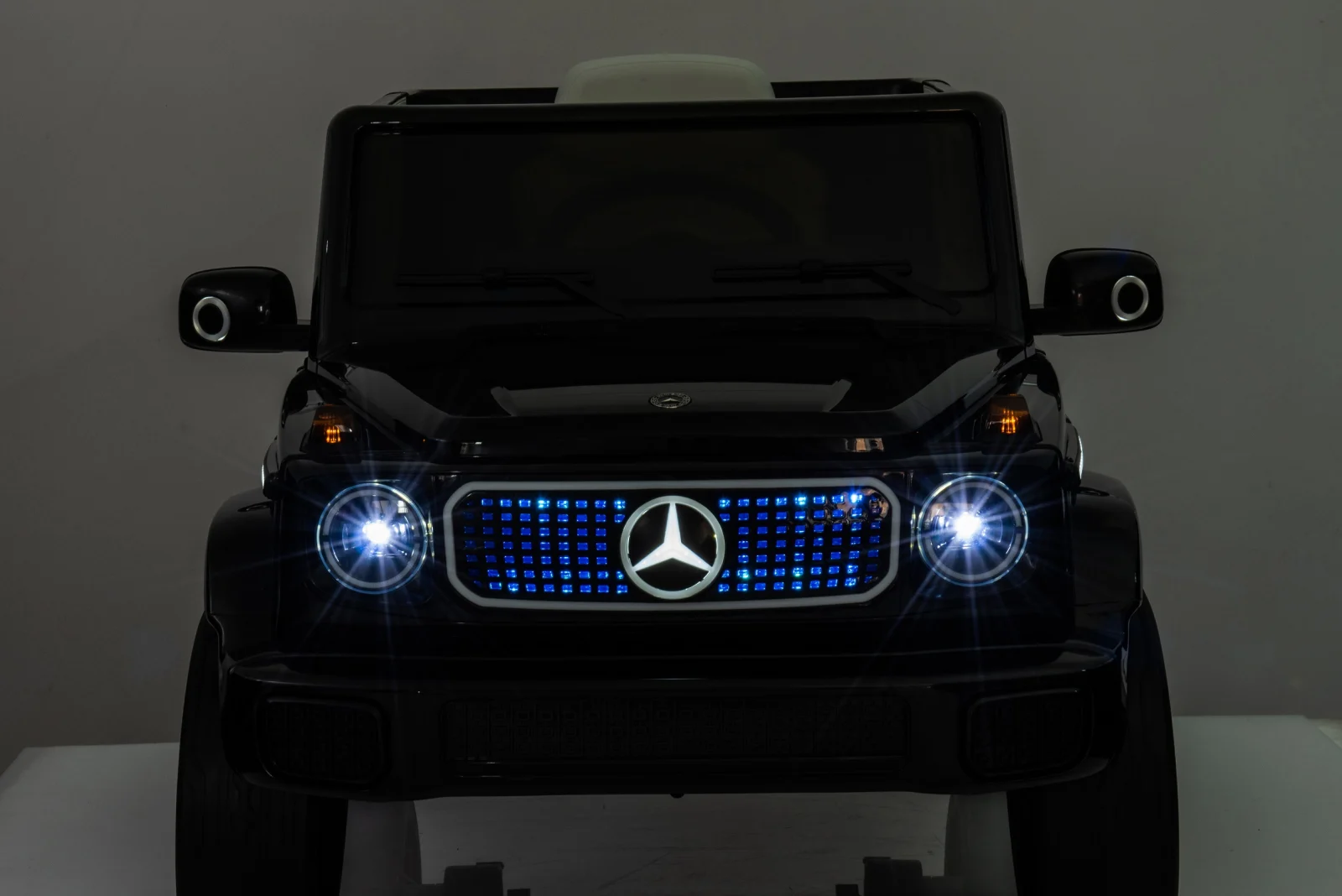 Ride-on car for children licensed Mercedes EQG, 140W, 12V 9Ah, Premium, black [25]